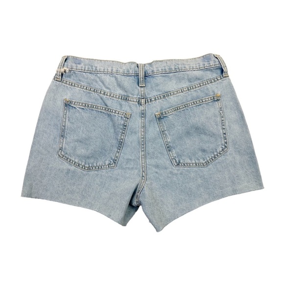 Nwt Universal Thread Boyfriend Fit Jean Shorts Size 6 Raw Hem Distressed Light - Picture 4 of 7